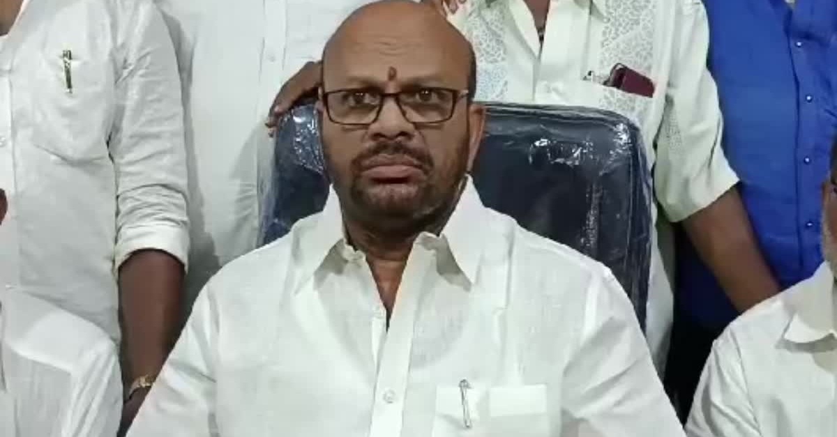 SVSN Varma: పిఠాపురం వర్మ నిజంగా వైసీపీకి దగ్గరయ్యారా?