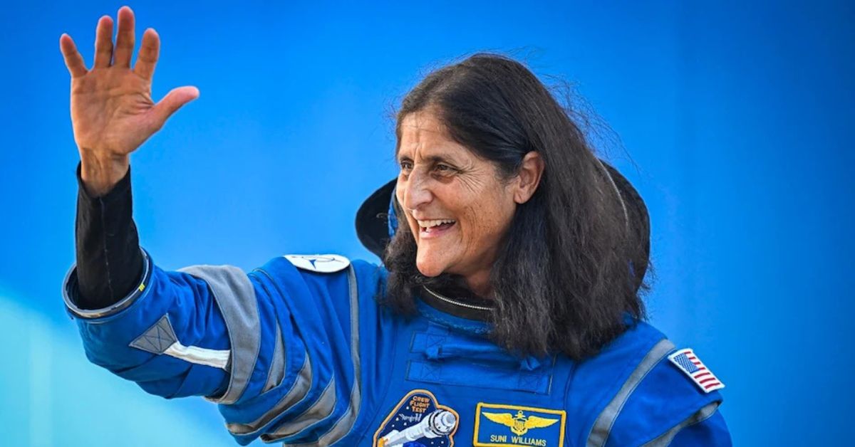 Sunita Williams: అంతరిక్షం నుంచి భారత్ వైపు: సునీతా విలియమ్స్