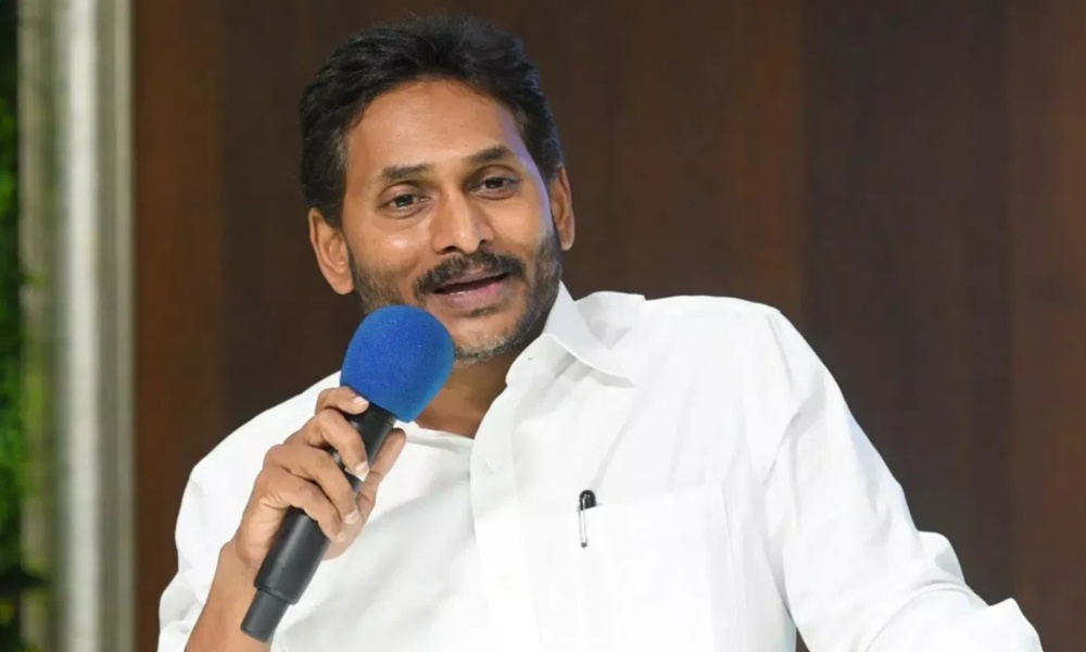 AP: జగన్ కు కొత్త పేరు పెట్టిన కూటమినేతలు… జగన్ వర్క్ ఫ్రం బెంగళూరు… భారీ స్థాయిలో ట్రోల్స్!