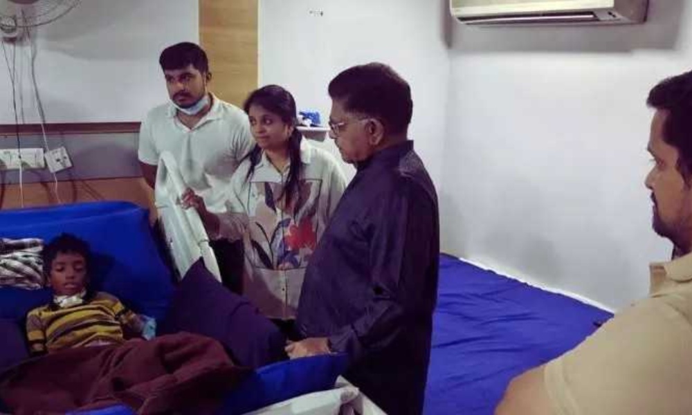 Sree Tej: సంధ్య థియేటర్ తొక్కిసలాట….శ్రీ తేజ్ ను పరామర్శించిన అల్లు అరవింద్… పరిస్థితి ఏంటంటే?