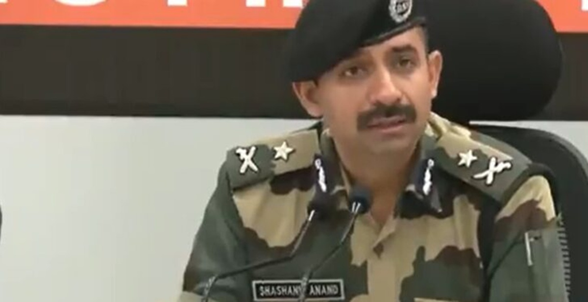 BSF Inspector: పీఓకేలో మళ్లీ ఉగ్ర కదలికలు.. బీఎస్‌ఎఫ్ హెచ్చరికతో అప్రమత్తత