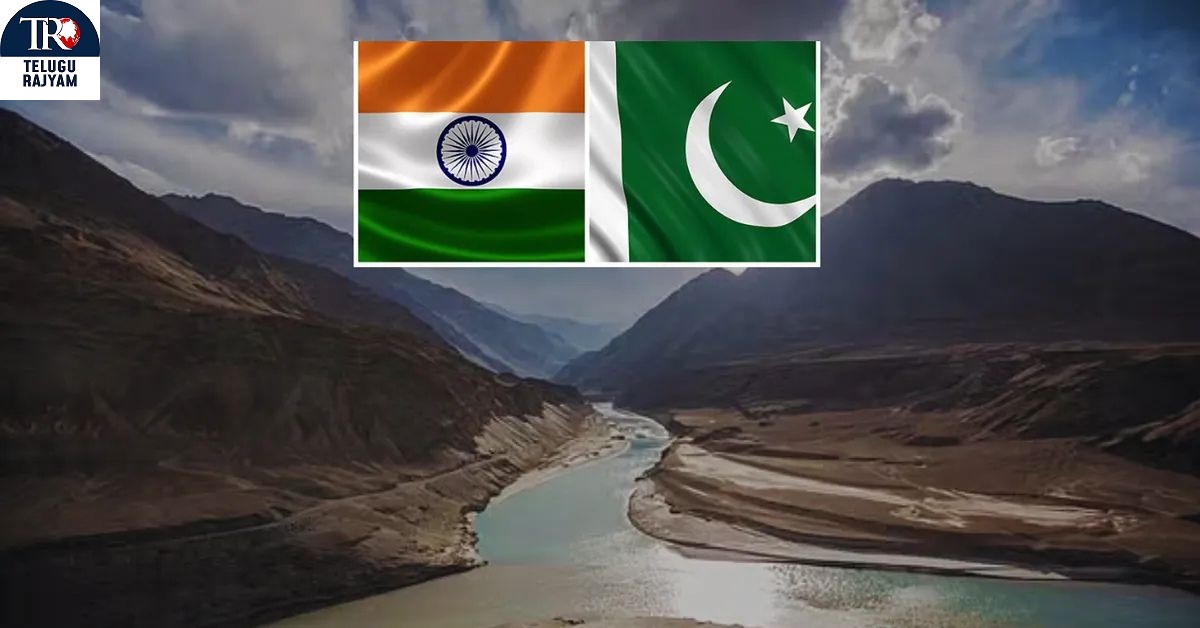 India vs Pakistan: నీటి దారులే యుద్ధ వేదికలవుతాయా? భారత్–పాక్ మధ్య కొత్త ఉద్రిక్తత