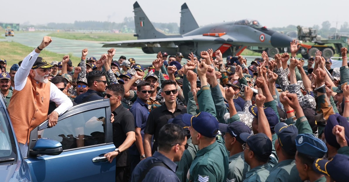 Adampur Air Base: పాకిస్థాన్ కవ్వింపులపై గగనతల శూలం: ఆదంపుర్ ఎదురు దాడికి సిద్ధం!