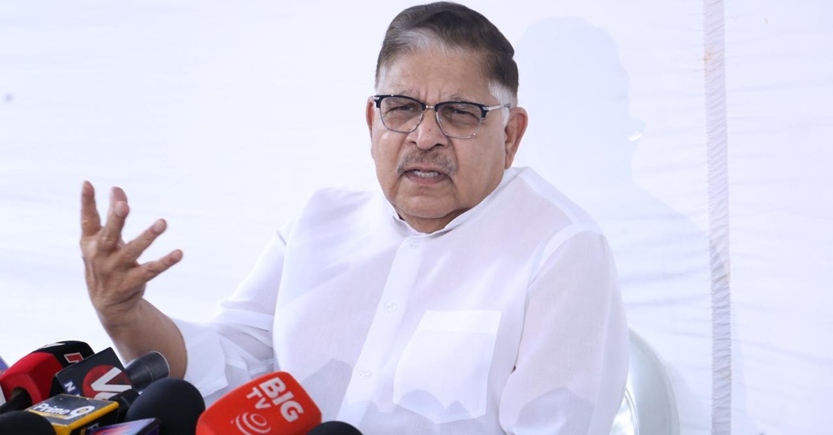 Allu Aravind: ఆ నలుగురిలో నేనులేను.. పవన్ సినిమా వివాదంపై అల్లు అరవింద్ క్లారిటీ