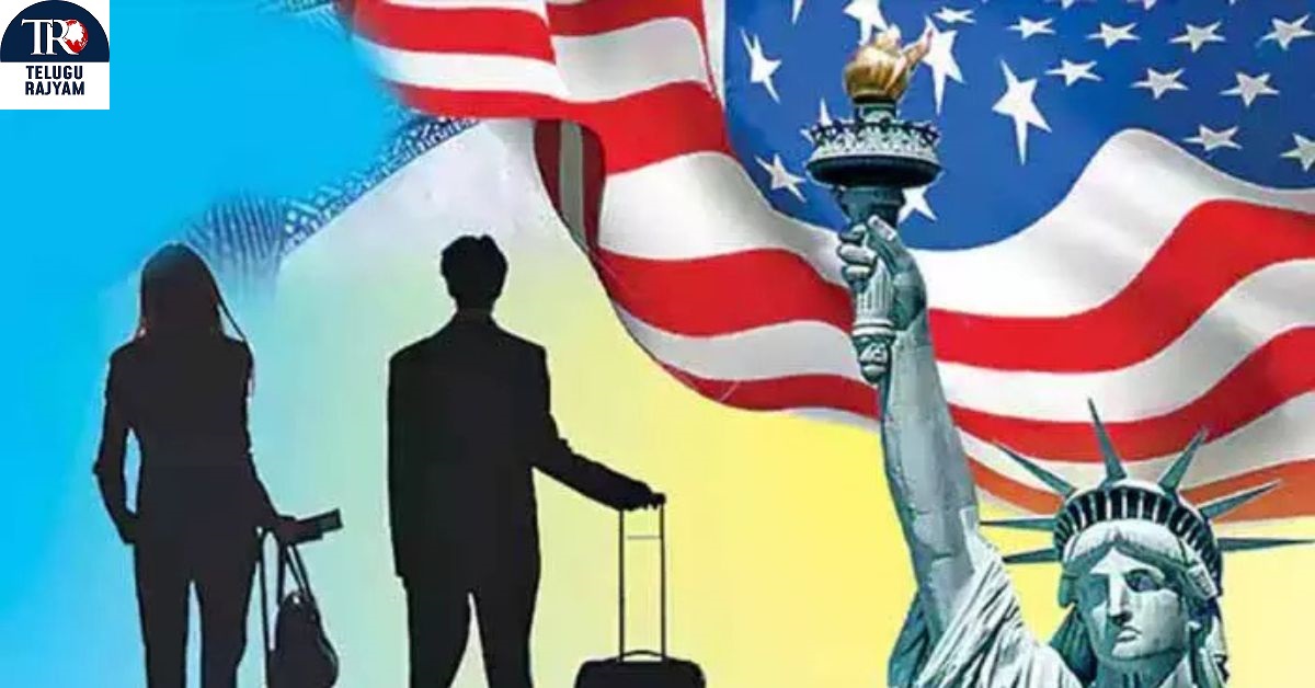 Indian Students: వీసా రద్దు దిశగా అమెరికా మరో హెచ్చరిక.. భారతీయ విద్యార్థులు అప్రమత్తంగా ఉండాల్సిందే!