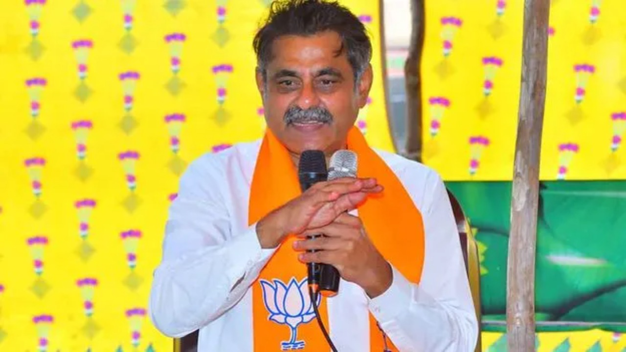Konda Vishweshwar Reddy: కేసీఆర్, కేటీఆర్‌పై ఎంపీ కొండా విశ్వేశ్వర్ రెడ్డి సంచలన ఆరోపణలు