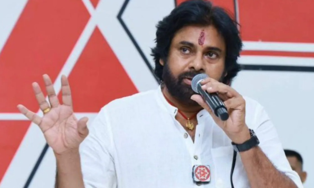 Pawan Kalyan: జనసైనికులకు ఊహించని షాక్… పవన్ కళ్యాణ్ పై క్రిమినల్ కేసు నమోదు!