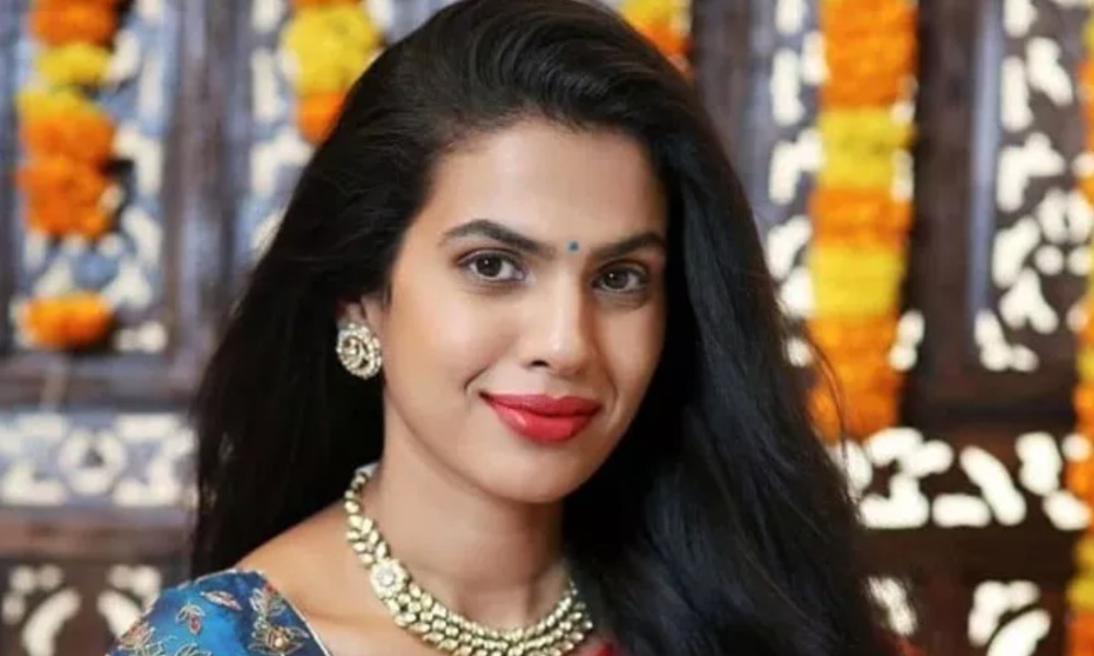 Sravana Bhargavi: అపార్థాలతో బ్రతకొద్దు… సంచలనగా మారిన సింగర్ పోస్ట్.. విడాకుల గురించేనా?