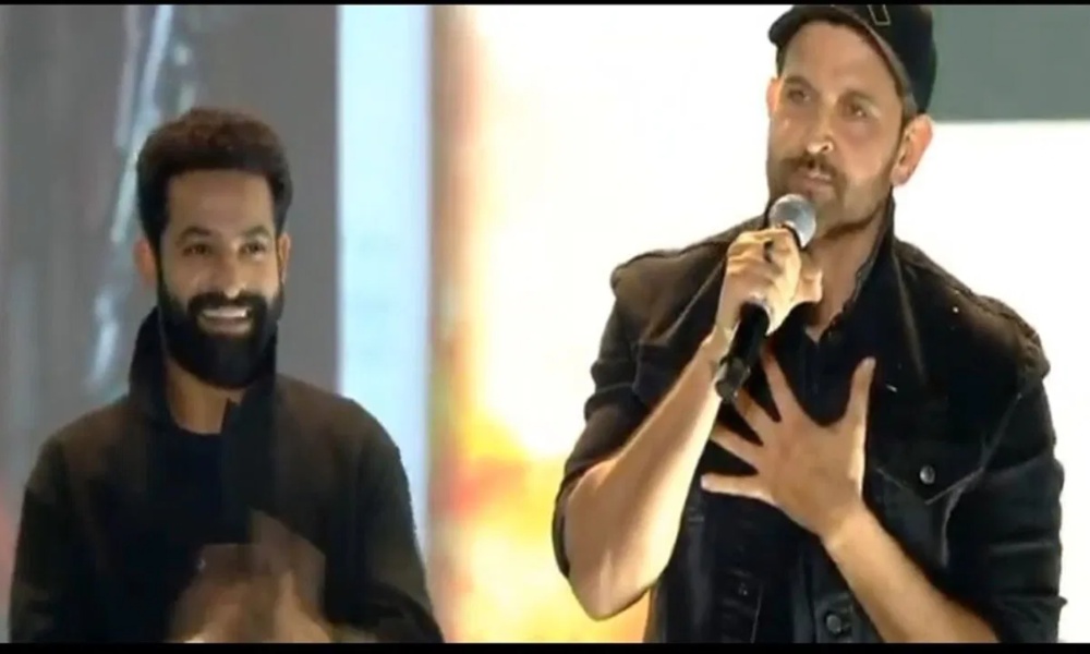 ‎Hrithik Roshan: తారక్ మీకు అన్న.. నాకు తమ్ముడు.. మనం అందరం ఒకే కుటుంబం: హృతిక్ రోషన్