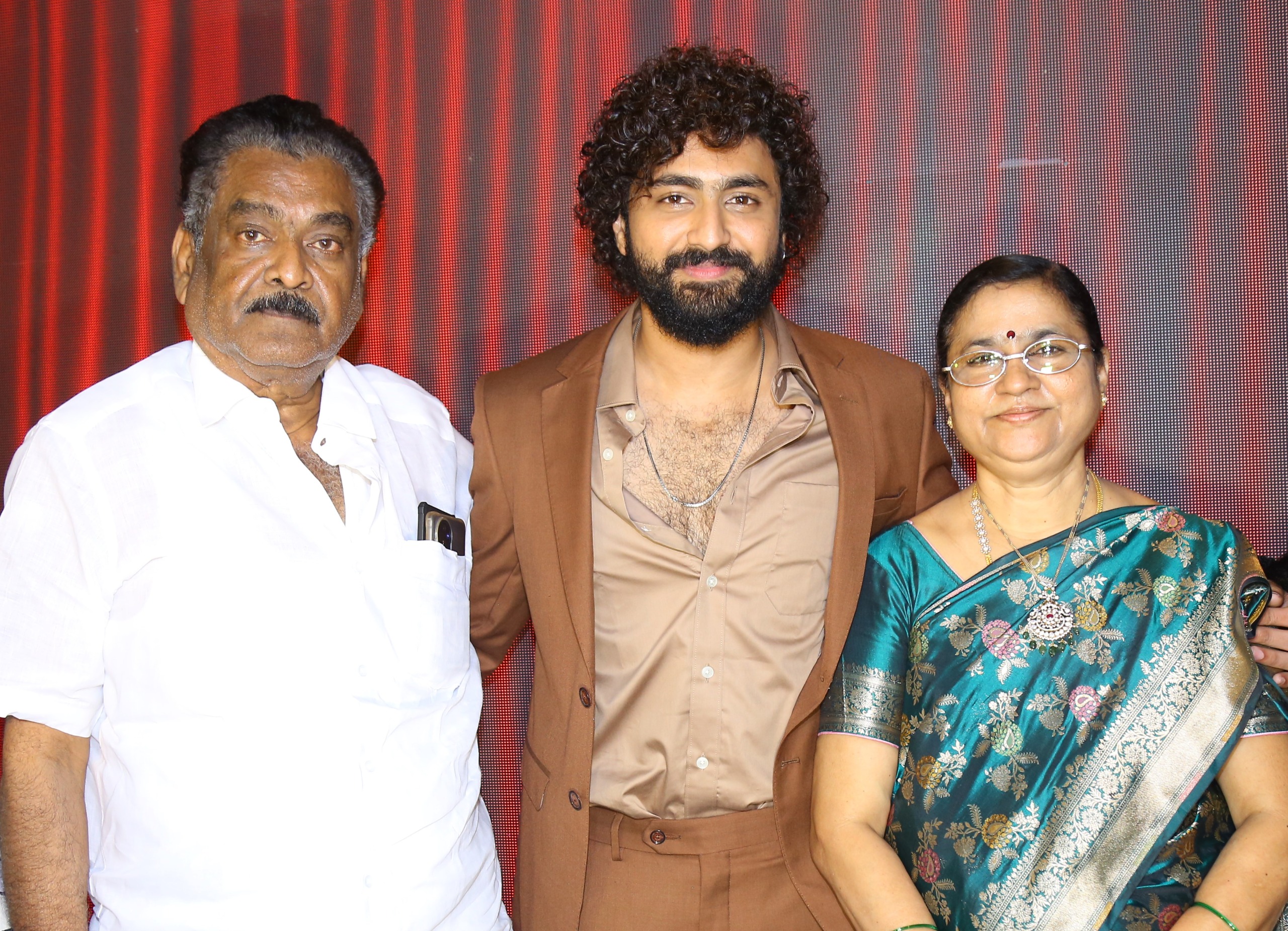 Jismat: హైదరాబాద్‌లో ‘జిస్మత్(Jismat) జైల్ మందీ’ రెస్టారెంట్ ప్రారంభించిన ధర్మ మహేష్ 