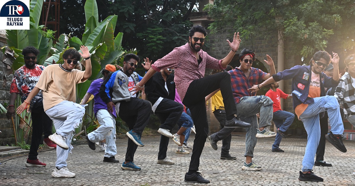 అల్లరి నరేష్ ’12A రైల్వే కాలనీ’ నుంచి భీమ్స్ సిసిరోలియో, హేషమ్ అబ్దుల్ వహాబ్ మ్యాజిక్ కన్నోదిలి కలనోదిలి సాంగ్ రిలీజ్
