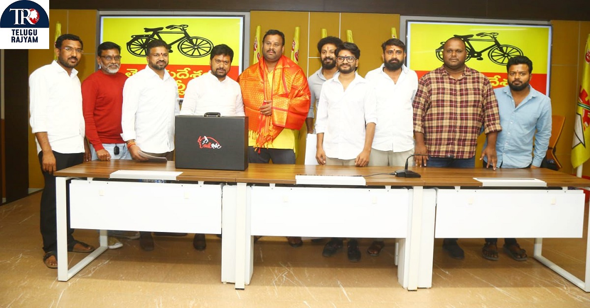 Elite Cricket League: “ఎలైట్ క్రికెట్ లీగ్–సీజన్ 2 జెర్సీలు లాంచ్ చేసిన ఆంధ్రప్రదేశ్ క్రీడా మంత్రి మండిపల్లి రామ్ ప్రసాద్ రెడ్డి”