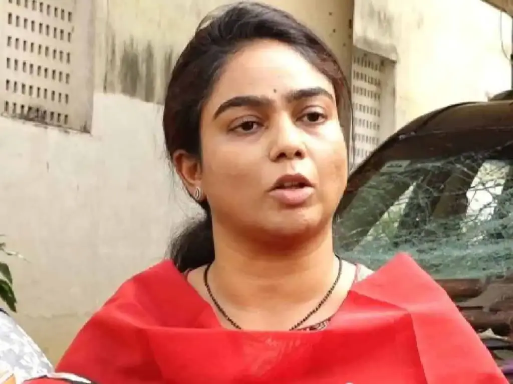 మేయర్ బరిలోకి అంబటి కుమార్తె మౌనిక..?